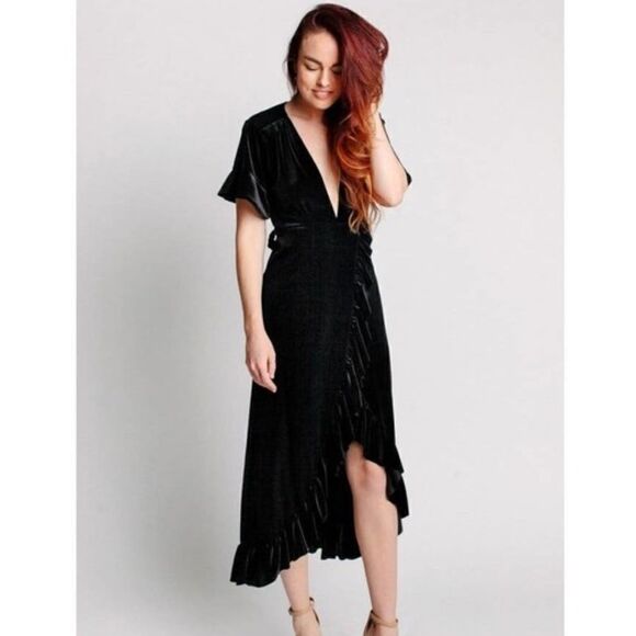 Misa Los Angeles Selina Velvet Wrap Dress - Picture 1 of 6